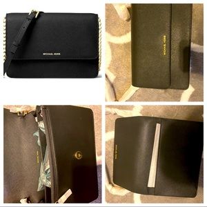 Michael Kors: Never used Leather Crossbody Bag